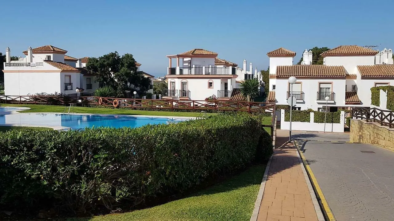 Las Lomas De Cabopino contacts